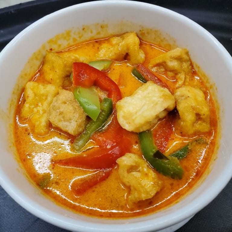 Delicious Yellow Curry: A Thai Favorite