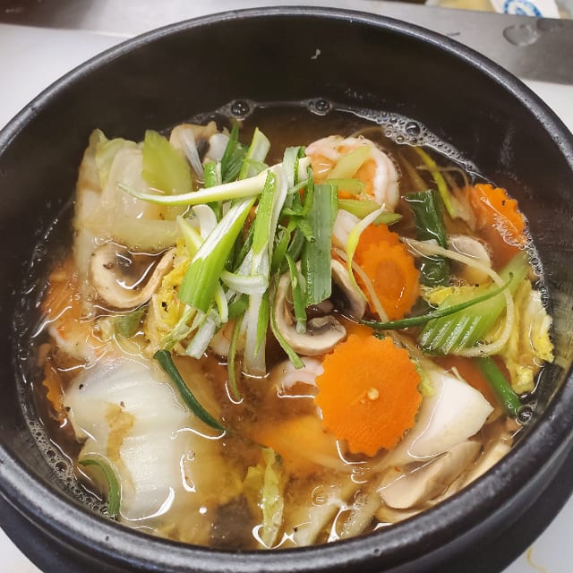 SP1 Shrimp Hot Pot.