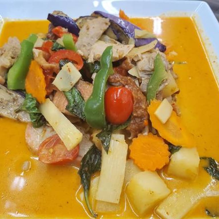 Delicious Fish Curry: A Thai Specialty